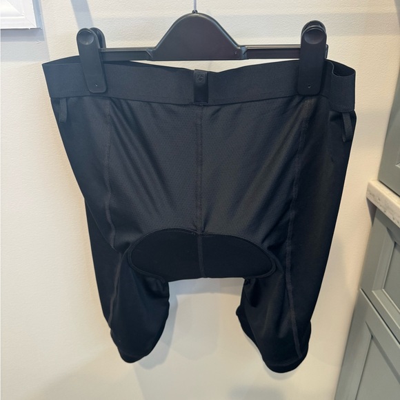 Padded biking shorts liner - Picture 3 of 3